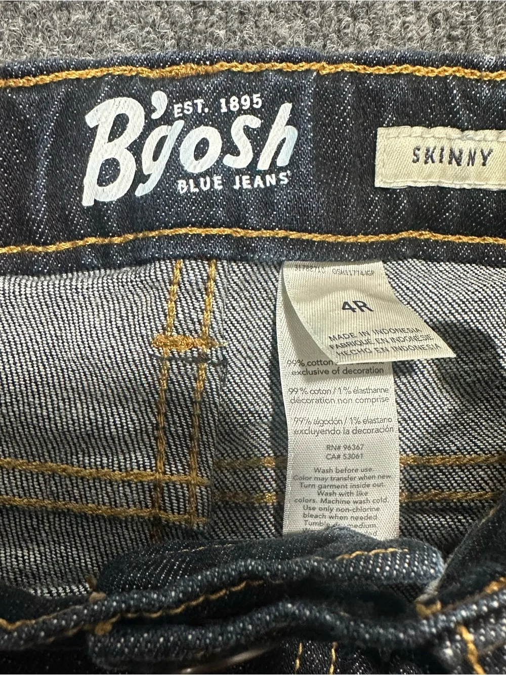 OshKosh Bgosh classic dark